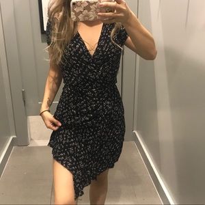 NWT BRANDY MELVILLE TIE OVER DRESS